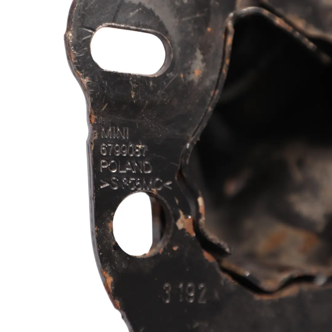 Soporte Motor Transmisión Bracket para Mini One Clubman R56 con número de pieza 6799087 Mini One Clubman R56 Soporte Motor Transmisión Bracket - SKU 6799087 - Número de pieza 6799087