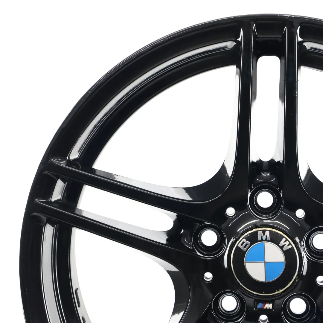 Cerchio anteriore lega M Performance doppie razze 313M 18" 7,5J ET:49 per BMW E87 con numero di parte 6856666 BMW E87 Cerchio anteriore lega M Performance doppie razze 313M 18" 7,5J ET:49 - SKU 6856666-4 - Numero di parte 6856666