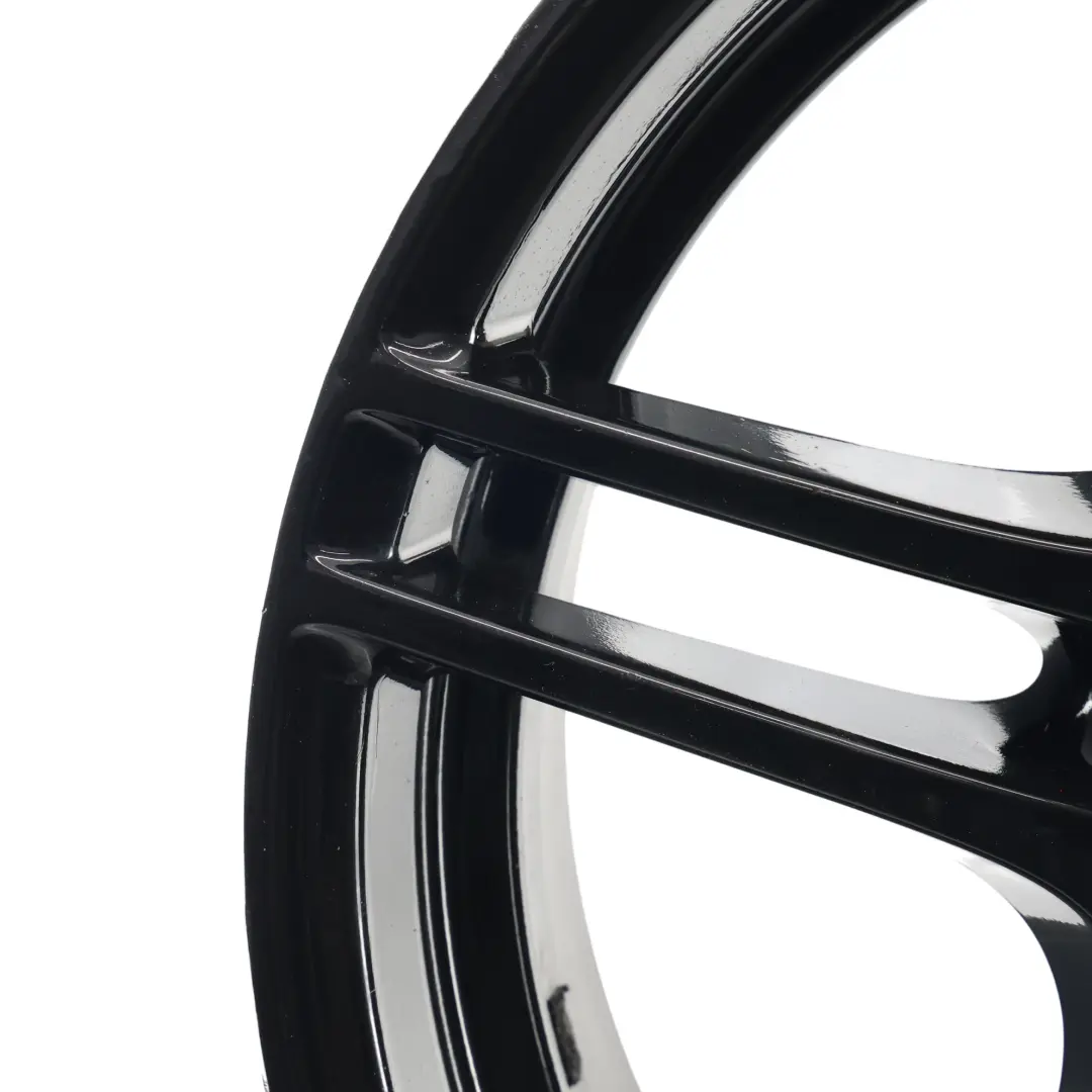 Cerchio anteriore lega M Performance doppie razze 313M 18" 7,5J ET:49 per BMW E87 con numero di parte 6856666 BMW E87 Cerchio anteriore lega M Performance doppie razze 313M 18" 7,5J ET:49 - SKU 6856666-4 - Numero di parte 6856666