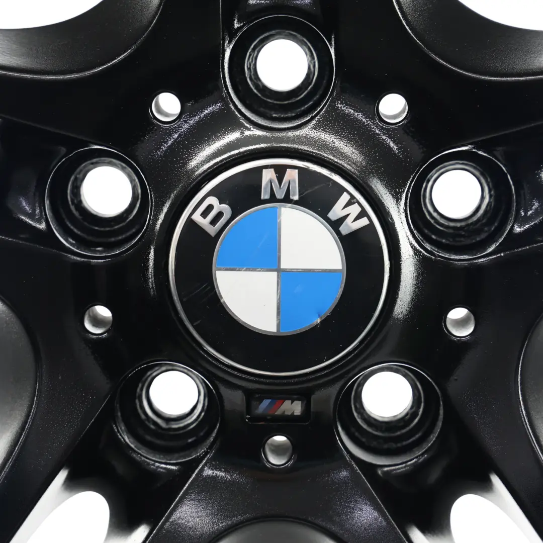 Llanta Aleación Trasera M Performance Doble Radio 313M 18" 8,5J ET:52 para BMW E87 con número de pieza 6856667 BMW E87 Llanta Aleación Trasera M Performance Doble Radio 313M 18" 8,5J ET:52 - SKU 6856667-3 - Número de pieza 6856667