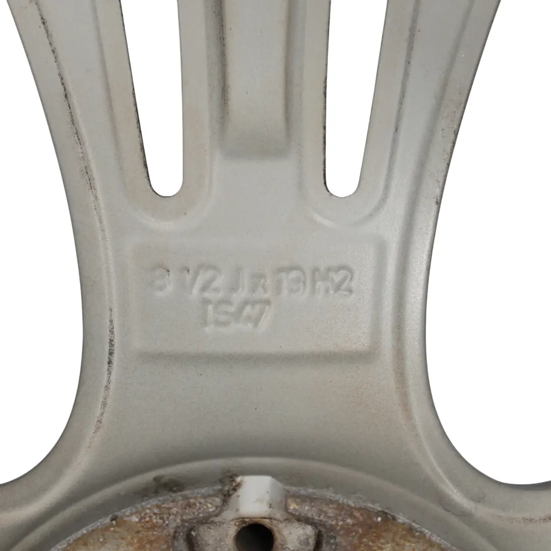 Ferric Grau Leicht metall felge hinten 19" 8,5J ET:47 für BMW F30 mit Teilenummer 6857566 BMW F30 Ferric Grau Leicht metall felge hinten 19" 8,5J ET:47 - SKU 6857566-1 - Teilenummer 6857566