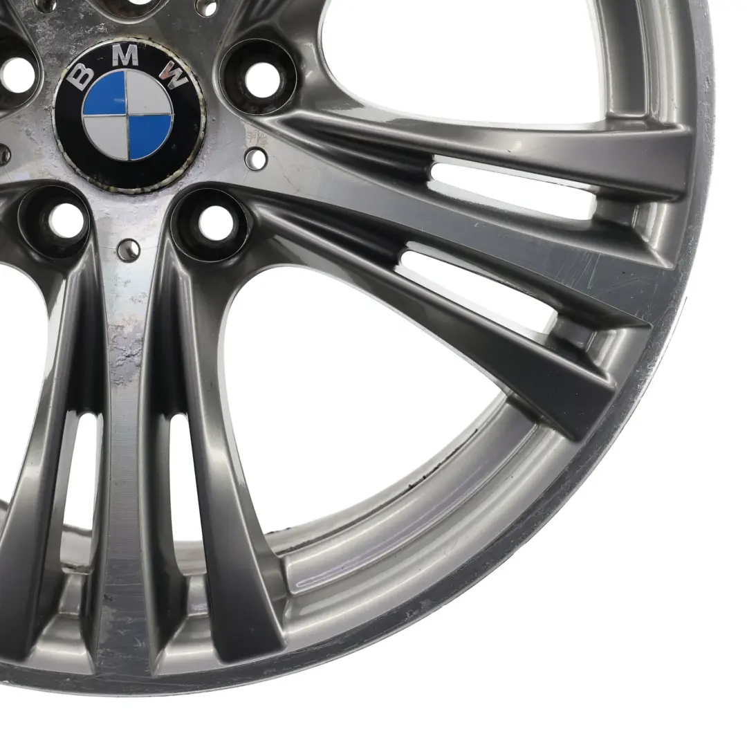 Ferric Grigio Cerchio posteriore lega 19" 8,5J ET:47 Star Spoke per BMW F30 con numero di parte 6857566 BMW F30 Ferric Grigio Cerchio posteriore lega 19" 8,5J ET:47 Star Spoke - SKU 6857566-2 - Numero di parte 6857566