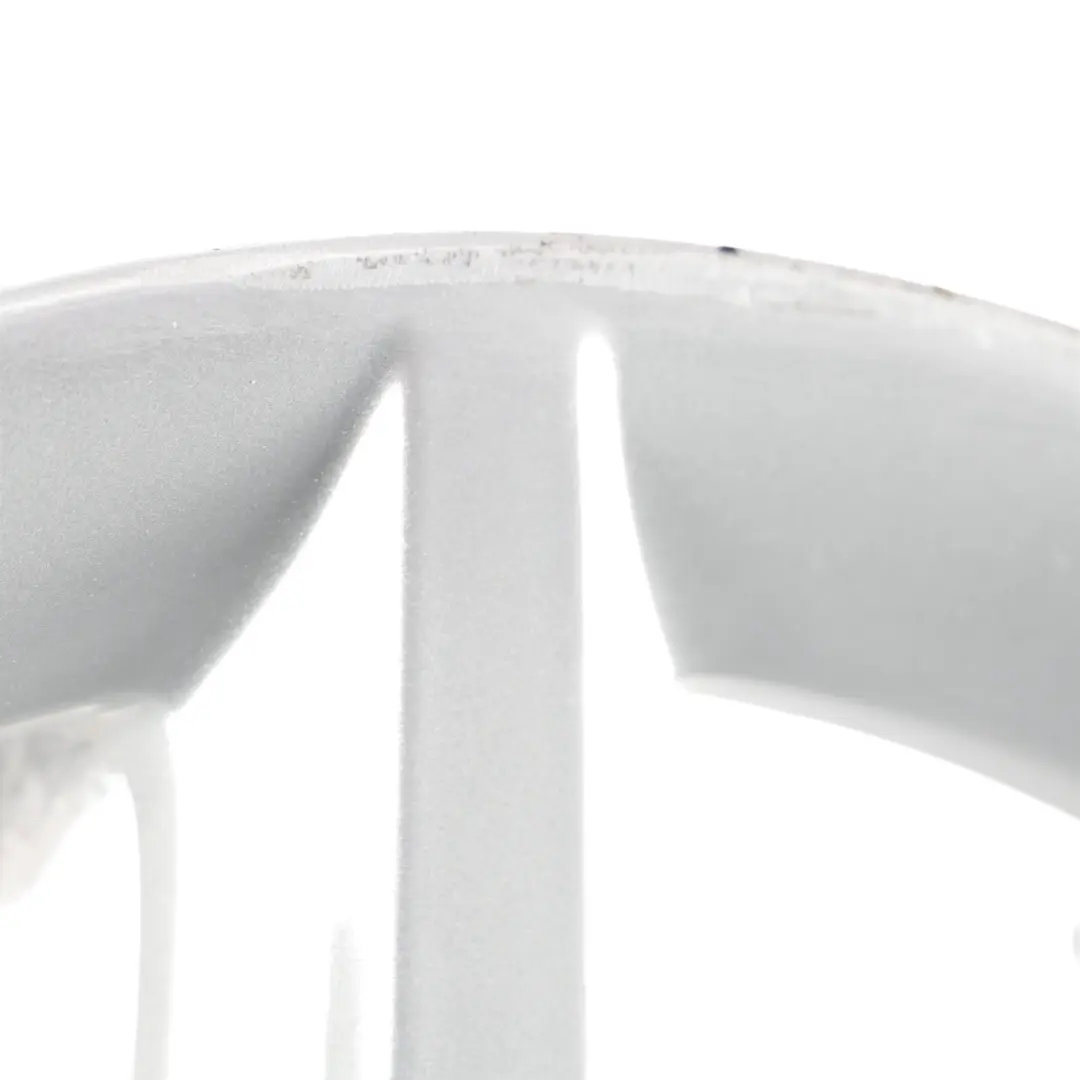 Argento AlluMini o Cerchione IN Lega 16" ET: 40 7J Raggi a per BMW F20 F21 F22 con numero di parte 6866302 BMW F20 F21 F22 Argento AlluMini o Cerchione IN Lega 16" ET: 40 7J Raggi a - SKU 6866302-1 - Numero di parte 6866302