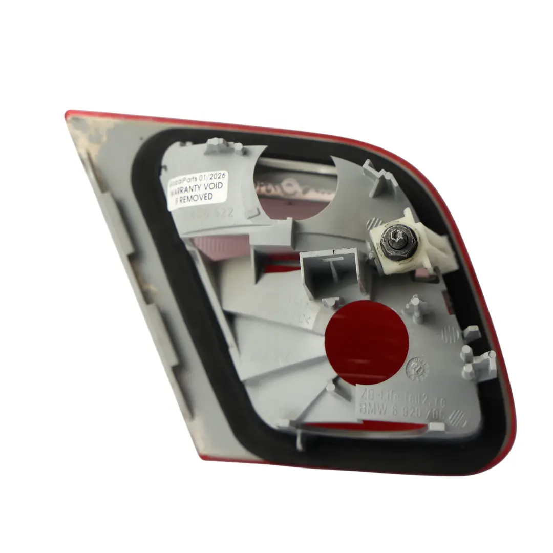 Rücklicht Kofferraumleuchte Links für BMW E46 M3 Coupe Cabrio mit Teilenummer 6920706 BMW E46 M3 Coupe Cabrio Rücklicht Kofferraumleuchte Links - SKU 6920706-1 - Teilenummer 6920706