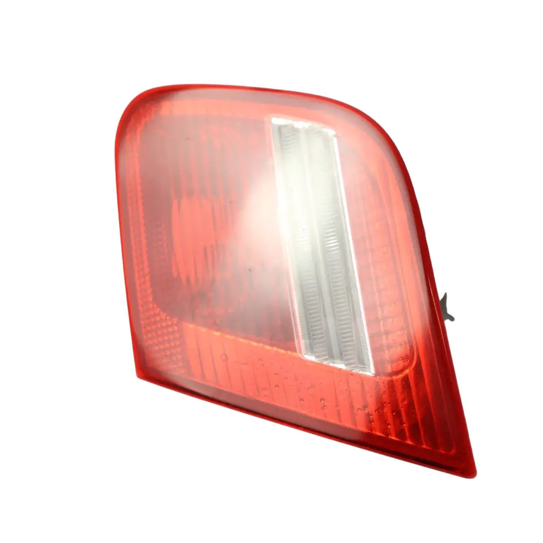 Rücklicht Kofferraumleuchte Links für BMW E46 M3 Coupe Cabrio mit Teilenummer 6920706 BMW E46 M3 Coupe Cabrio Rücklicht Kofferraumleuchte Links - SKU 6920706-1 - Teilenummer 6920706