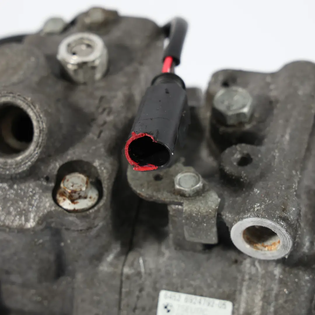 M57N2 Diesel Climatisation Compresseur A/C pour BMW E90 E91 E92 E93 LCI à propos du numéro de pièce 6924792 BMW E90 E91 E92 E93 LCI M57N2 Diesel Climatisation Compresseur A/C - SKU 6924792-1 - Numéro de pièce 6924792