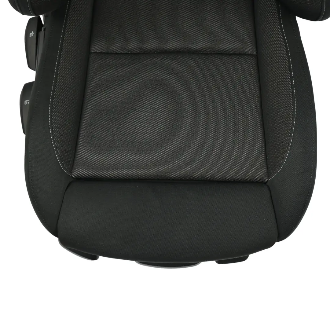 Siège Avant Droit Sport En Tissu pour BMW E87 LCI à propos du numéro de pièce 6955940 BMW E87 LCI Siège Avant Droit Sport En Tissu - SKU 6955940-1 - Numéro de pièce 6955940