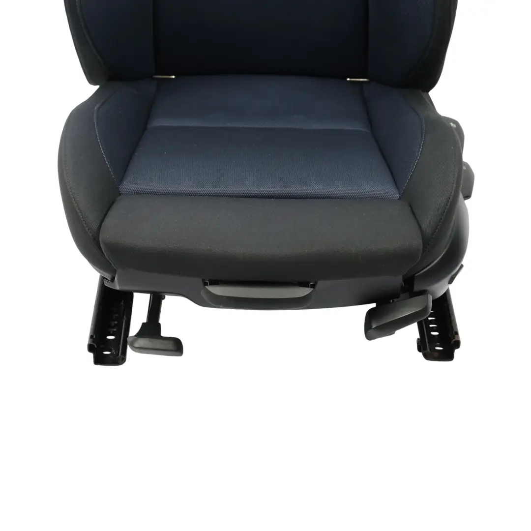 Fotel Sport Lewy Przód Materiałowy Monacoblau do BMW E87 o numerze 6955941 BMW E87 Fotel Sport Lewy Przód Materiałowy Monacoblau - SKU 6955941 - Numer Części 6955941