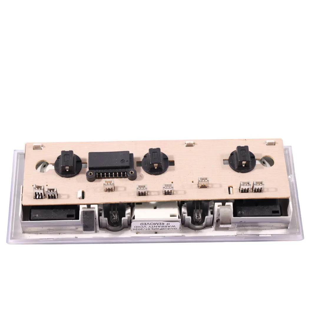 Lampka Wewnętrzna Światło Podsufitka Oświetlenie Kabiny do BMW E65 o numerze 6962053 BMW E65 Lampka Wewnętrzna Światło Podsufitka Oświetlenie Kabiny - SKU 6962053 - Numer Części 6962053