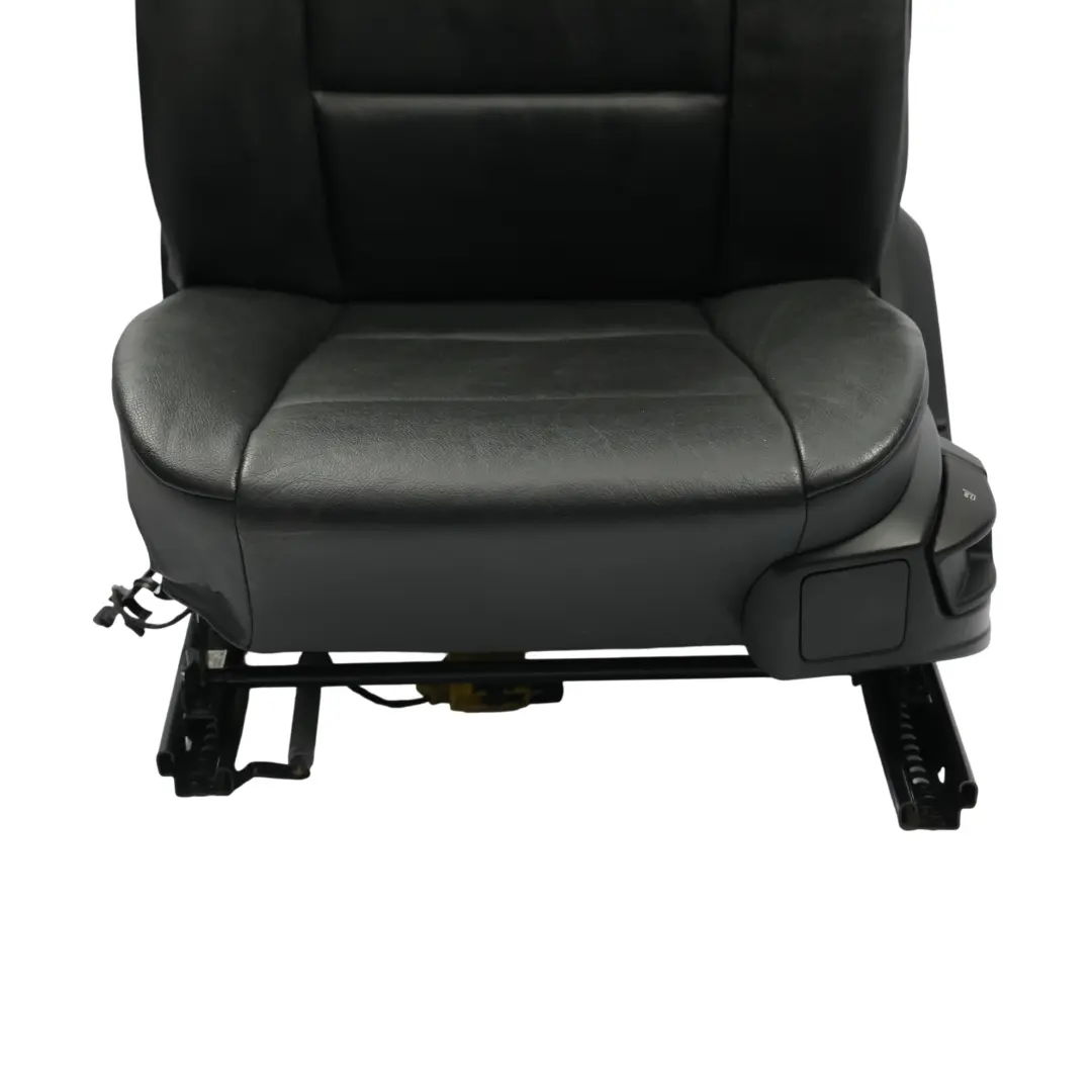 Siège Avant Gauche Intérieur Cuir Électrique Noir Nevada pour BMW X5 E70 à propos du numéro de pièce 6973398 BMW X5 E70 Siège Avant Gauche Intérieur Cuir Électrique Noir Nevada - SKU 6973398-1 - Numéro de pièce 6973398