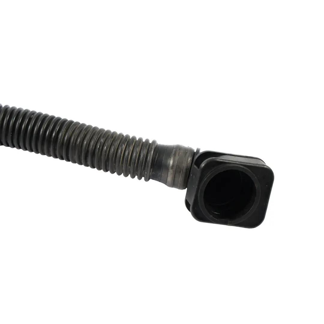 Motore Acqua Refrigerante Tubo Flessibile per Audi A1 8X 1.8 TFSI TSI con numero di parte 6C0129637 Audi A1 8X 1.8 TFSI TSI Motore Acqua Refrigerante Tubo Flessibile - SKU 6C0129637 - Numero di parte 6C0129637