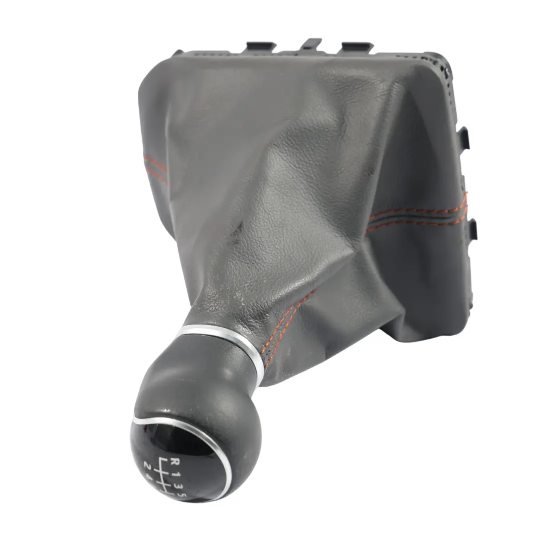 Gang Schalt Knauf Schalt Hebel Manuell 6F0711113A für Seat Arona FR Kj7 6 mit Teilenummer 6F0711113AA Seat Arona FR Kj7 6 Gang Schalt Knauf Schalt Hebel Manuell 6F0711113A - SKU 6F0711113AA - Teilenummer 6F0711113AA