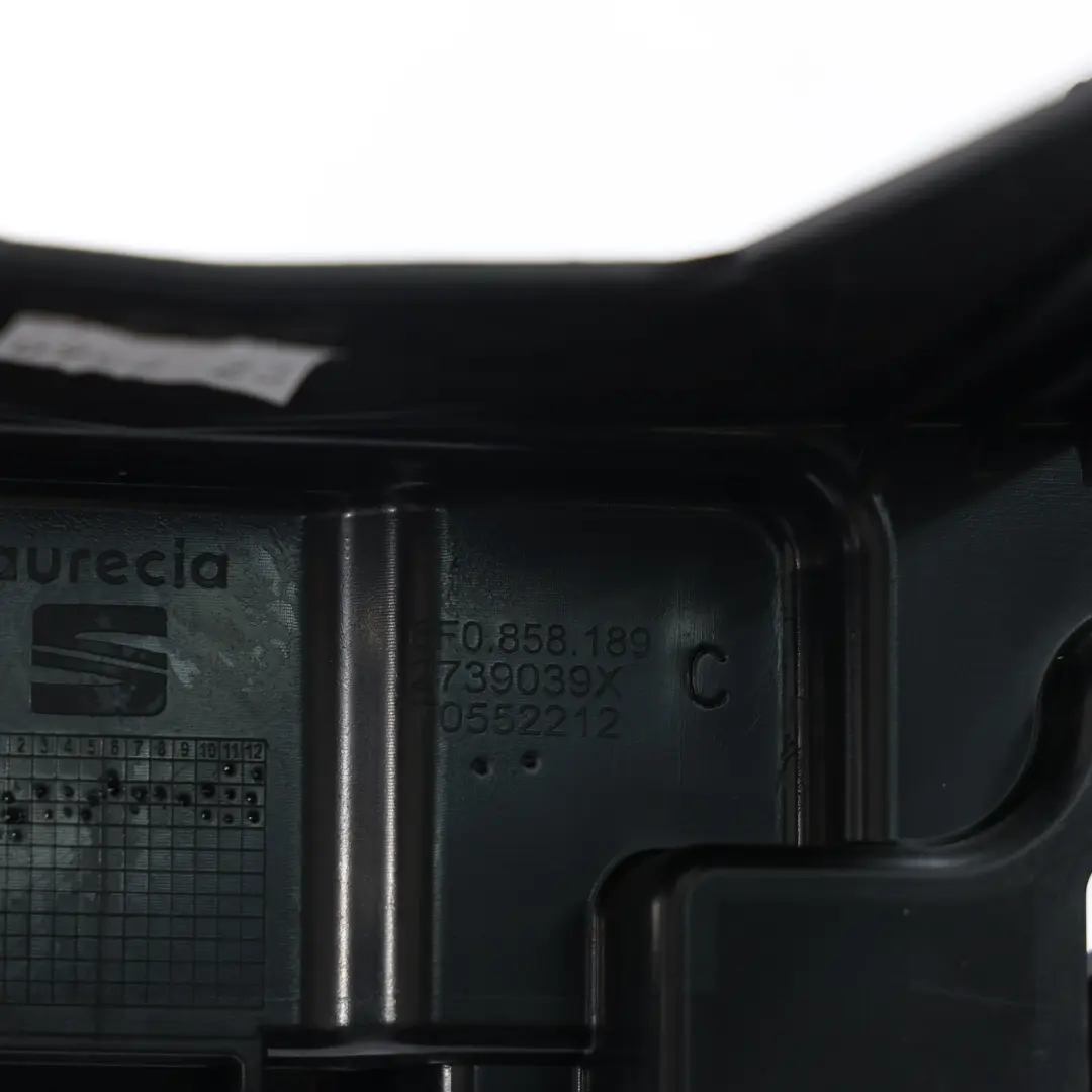 Seat Arona Mk1 KJ7 Supporto Pannello Copertura Per Radio GPS Surround - SKU 6F0858189C - Numero di parte 6F0858189C