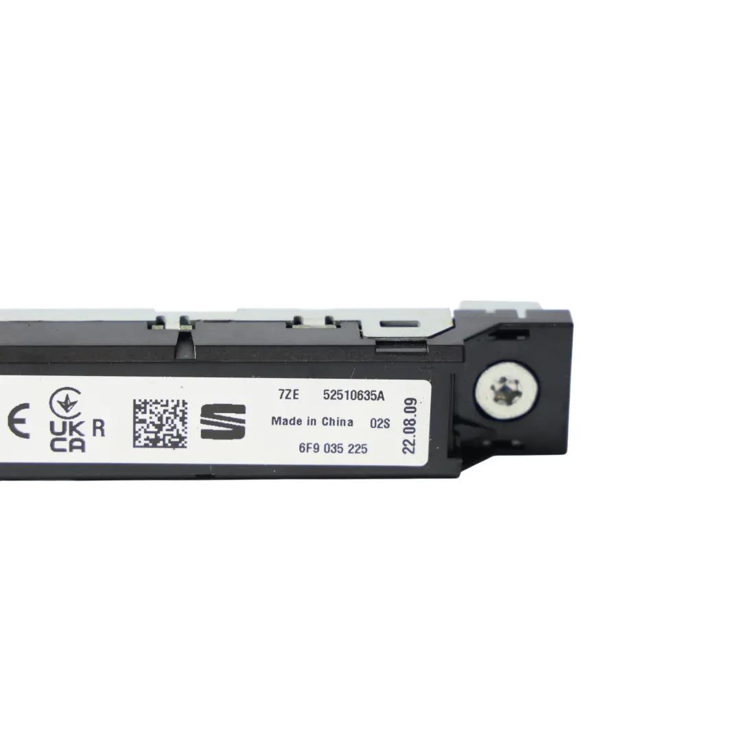 Module Amplificateur D'Antenne AM/FM Diversity pour Seat Arona à propos du numéro de pièce 6F9035225 Seat Arona Module Amplificateur D'Antenne AM/FM Diversity - SKU 6F9035225 - Numéro de pièce 6F9035225