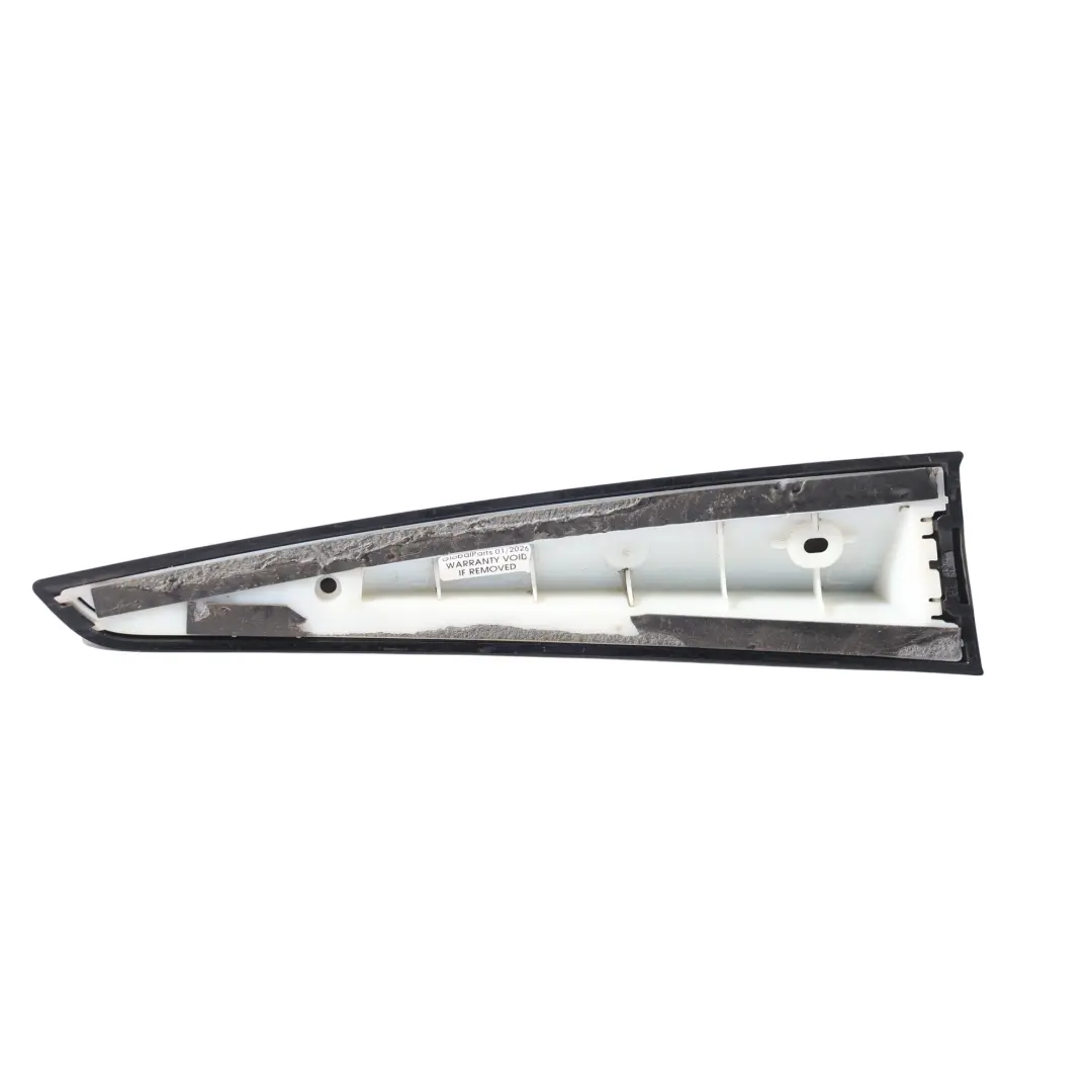 Lista Klapy Bagażnika Osłona Tył Prawy do Seat Arona Fr Kj7 o numerze 6F9827932B Seat Arona Fr Kj7 Lista Klapy Bagażnika Osłona Tył Prawy - SKU 6F9827932B - Numer Części 6F9827932B