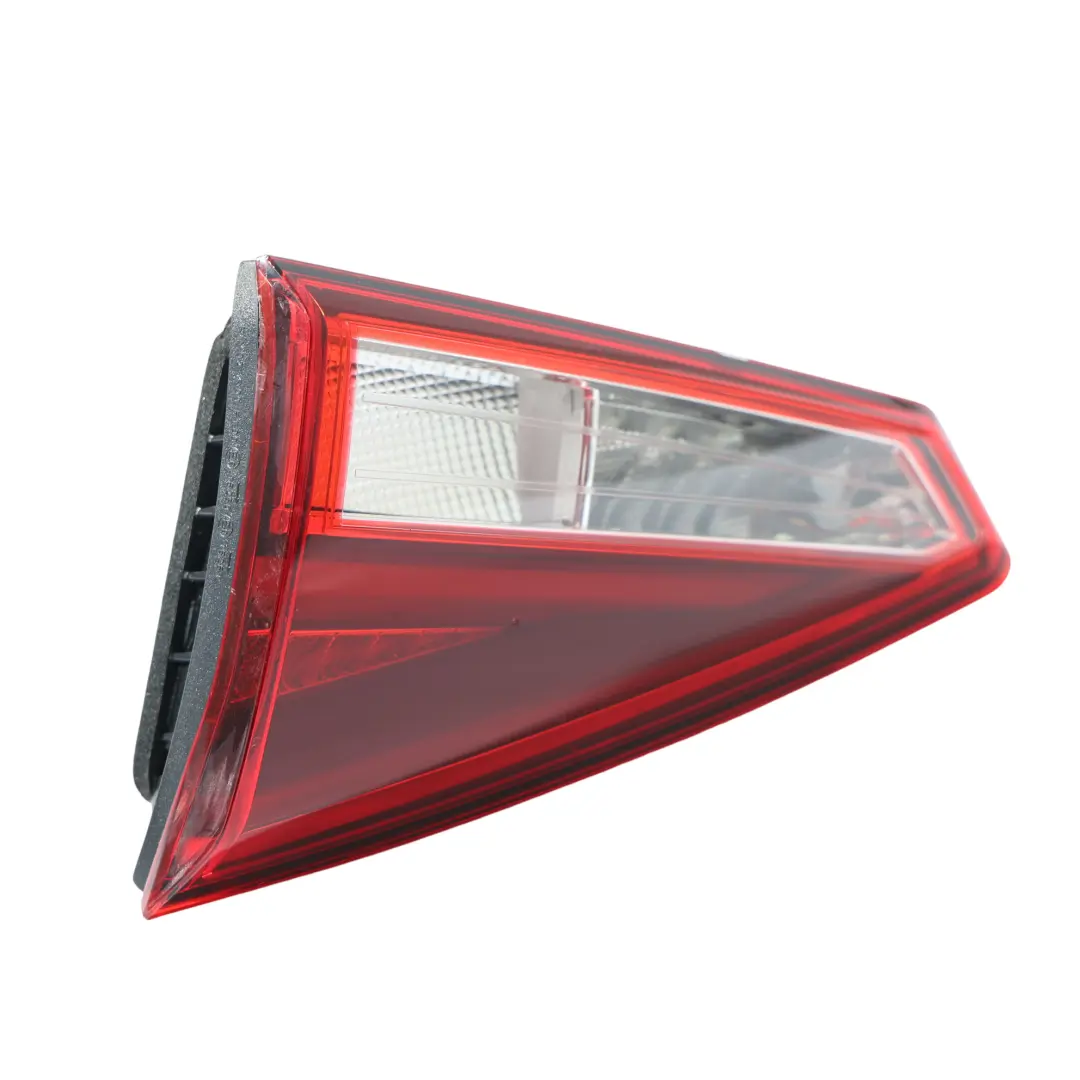 Seat Arona Fr Kj7 Fanale Posteriore LED Luce Antinebbia Destra - SKU RHD-6F9945308E - Numero di parte 6F9945308E