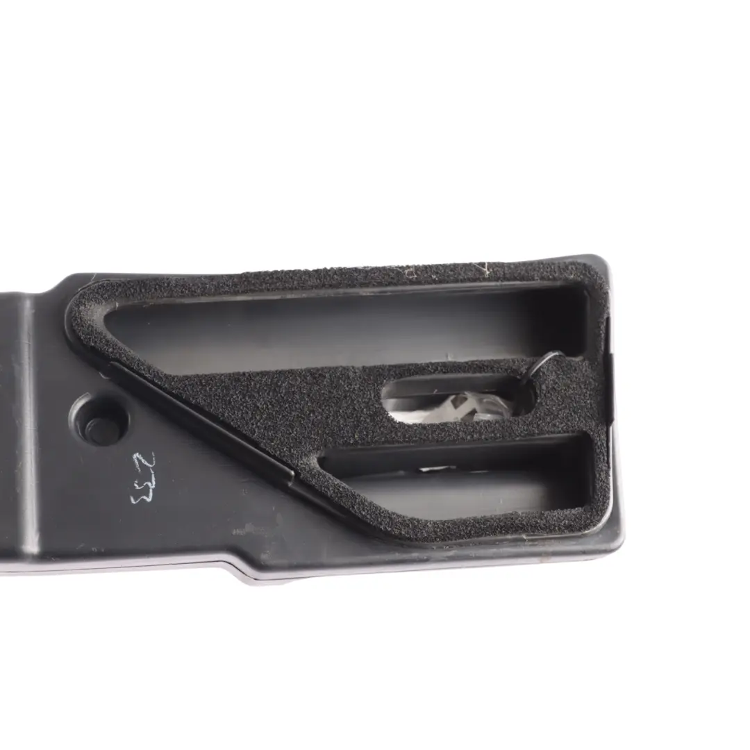 Land Rover Freelander 2 L359 2.2 CRDI Air Intake Pipe Hose Tube - SKU 6G92-9E635-AE - Part number 6G92-9E635-AE