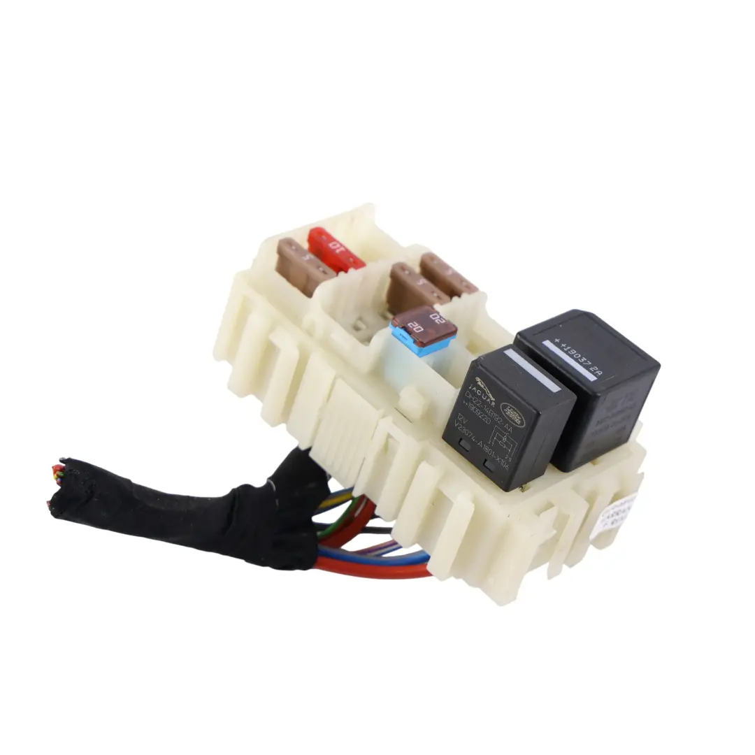 Fuse Relay Box to Land Rover Discovery Sport L550 with Part number 6G9T-14K131-BB Land Rover Discovery Sport L550 Fuse Relay Box - SKU 6G9T-14K131-BB - Part number 6G9T-14K131-BB