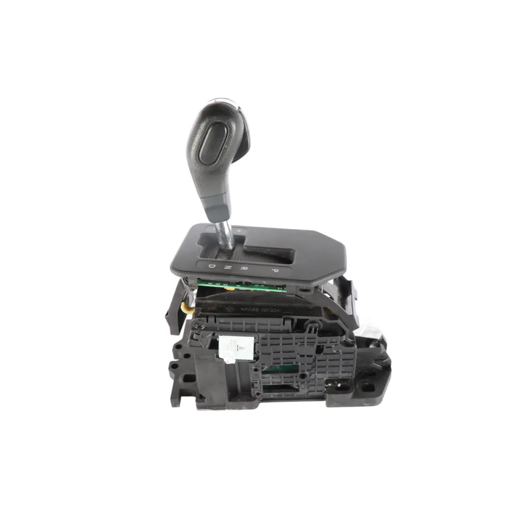 Mk3 L319 Gear Lever Selector Stick Automatic to Land Rover Discovery with Part number 6H22-7Z370-AA Land Rover Discovery Mk3 L319 Gear Lever Selector Stick Automatic - SKU 6H22-7Z370-AA - Part number 6H22-7Z370-AA