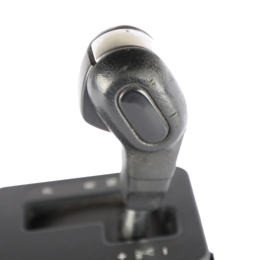 Land Rover Discovery Mk3 L319 Gear Lever Selector Stick Automatic - SKU 6H22-7Z370-AA - Part number 6H22-7Z370-AA