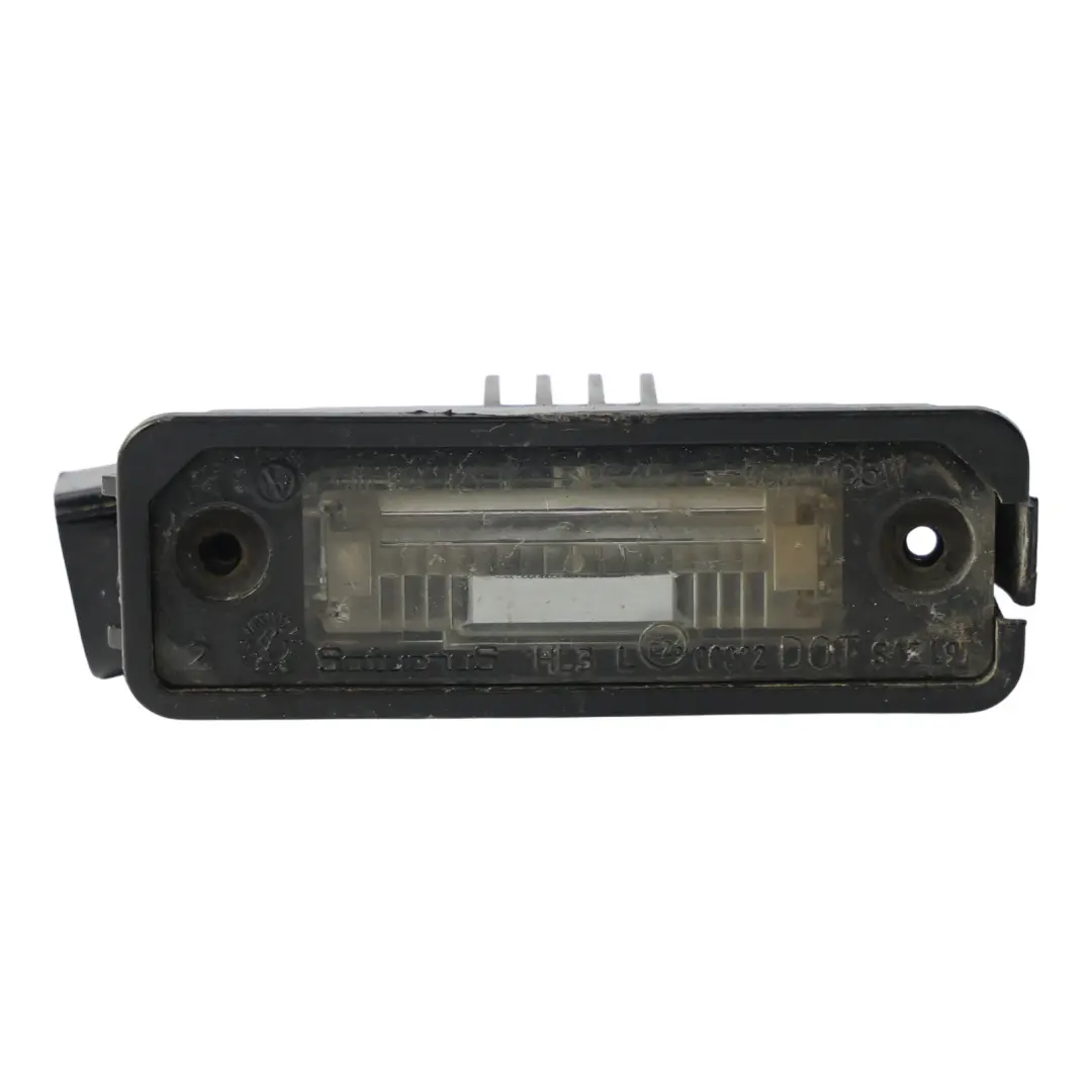 Éclairage De Plaque D'Immatriculation Arrière pour Audi R8 42 à propos du numéro de pièce 6Q0943021B Audi R8 42 Éclairage De Plaque D'Immatriculation Arrière - SKU 6Q0943021B - Numéro de pièce 6Q0943021B