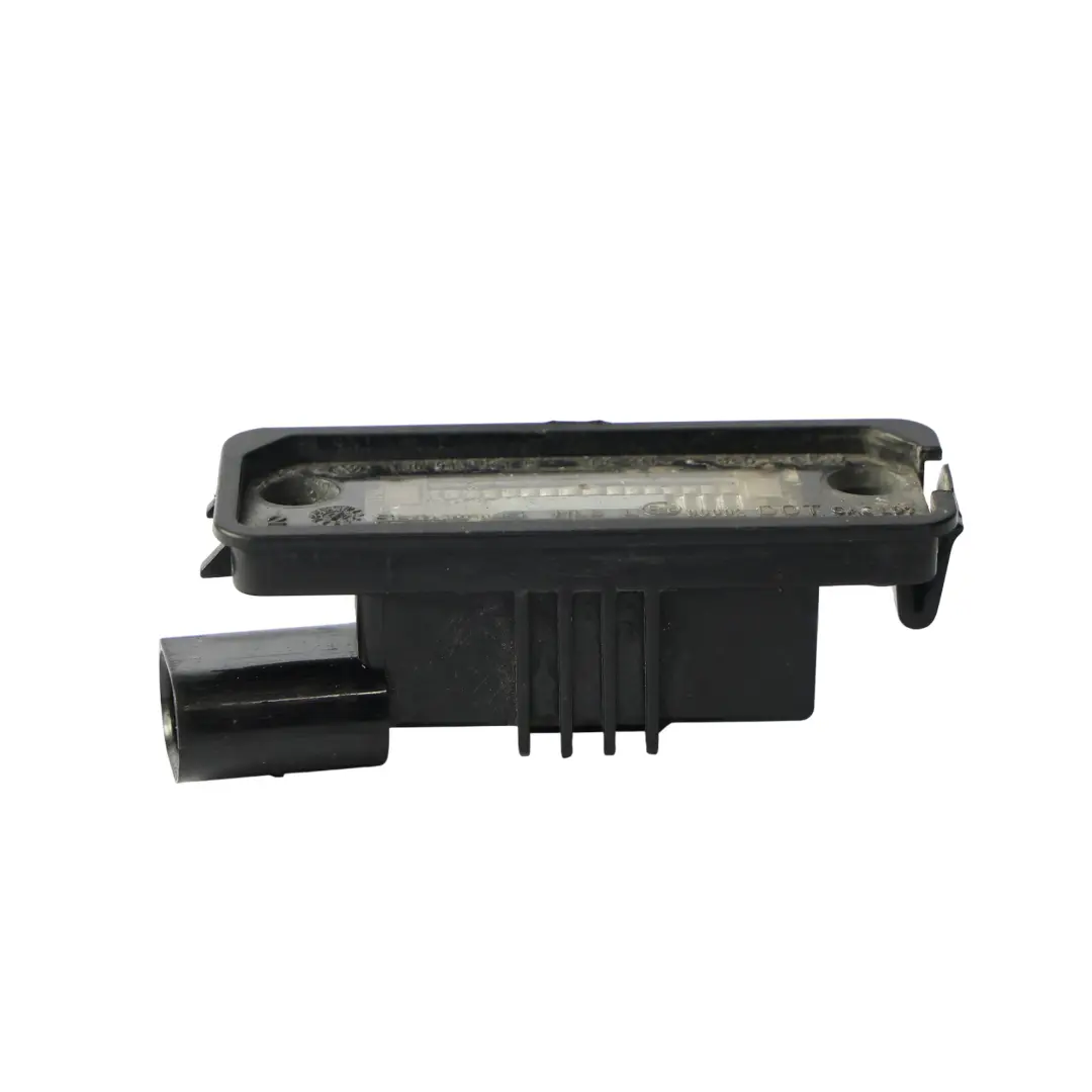 Luz De Matrícula Trasera para Audi R8 42 con número de pieza 6Q0943021B Audi R8 42 Luz De Matrícula Trasera - SKU 6Q0943021B - Número de pieza 6Q0943021B
