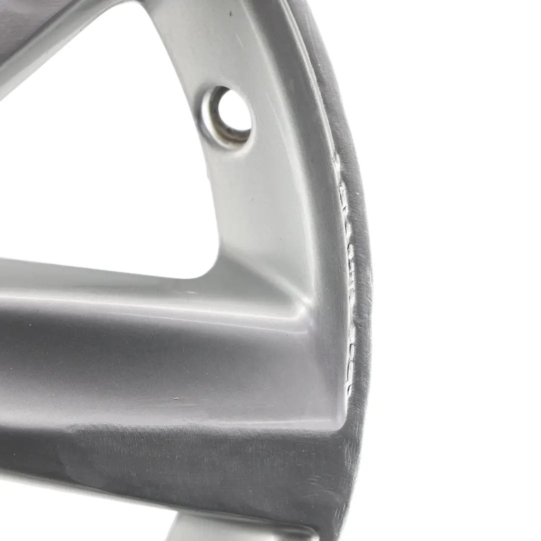 Mk5 Silver Wheel Alloy Rim 15" ET:40 6J to VW Volkswagen Polo 6R with Part number 6R0601025L VW Volkswagen Polo 6R Mk5 Silver Wheel Alloy Rim 15" ET:40 6J - SKU 6R0601025L-1 - Part number 6R0601025L