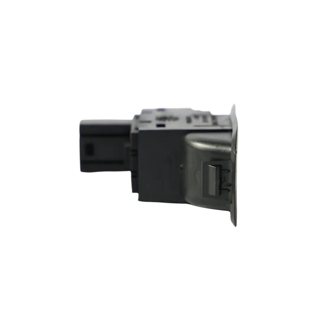 Mk5 Rear Door Window Switch Adjuster Left Right N/O/S to VW Polo with Part number 6R0867255B VW Polo Mk5 Rear Door Window Switch Adjuster Left Right N/O/S - SKU 6R0867255B - Part number 6R0867255B