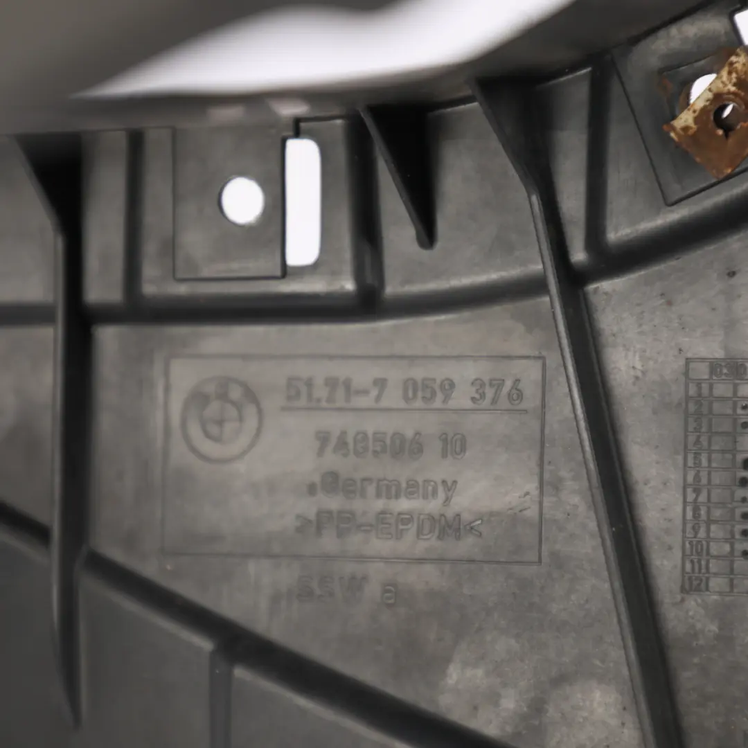 BMW E81 E87 Front Wheel Arch Bottom Cover Housing Right O/S Panel - SKU 7059376-4 - Part number 7059376