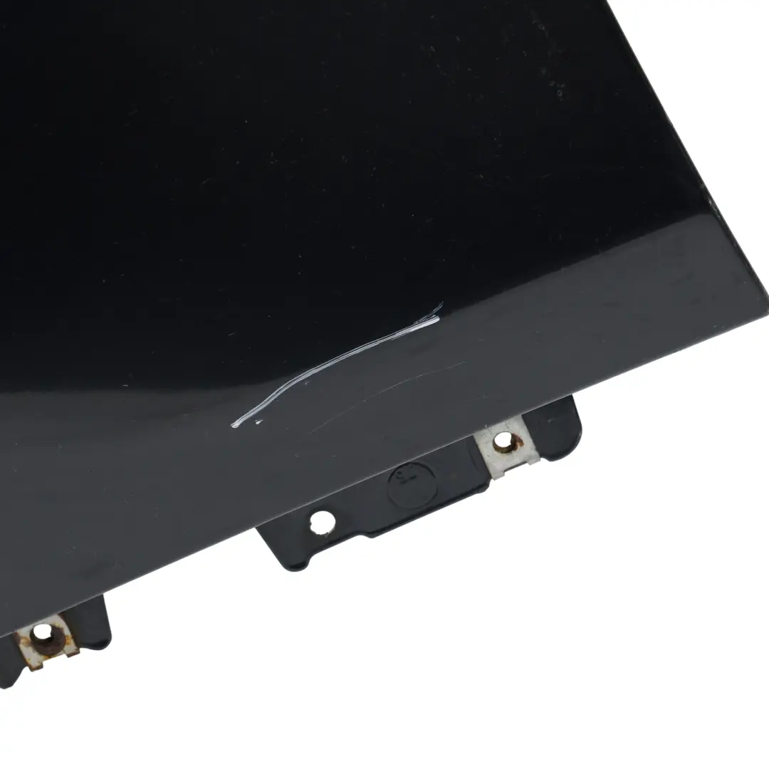 Pannello Laterale Anteriore Sinistro Parafango Carbonschwarz - 416 per BMW E60 E61 con numero di parte 7111429 BMW E60 E61 Pannello Laterale Anteriore Sinistro Parafango Carbonschwarz - 416 - SKU 7111429-CAR2 - Numero di parte 7111429