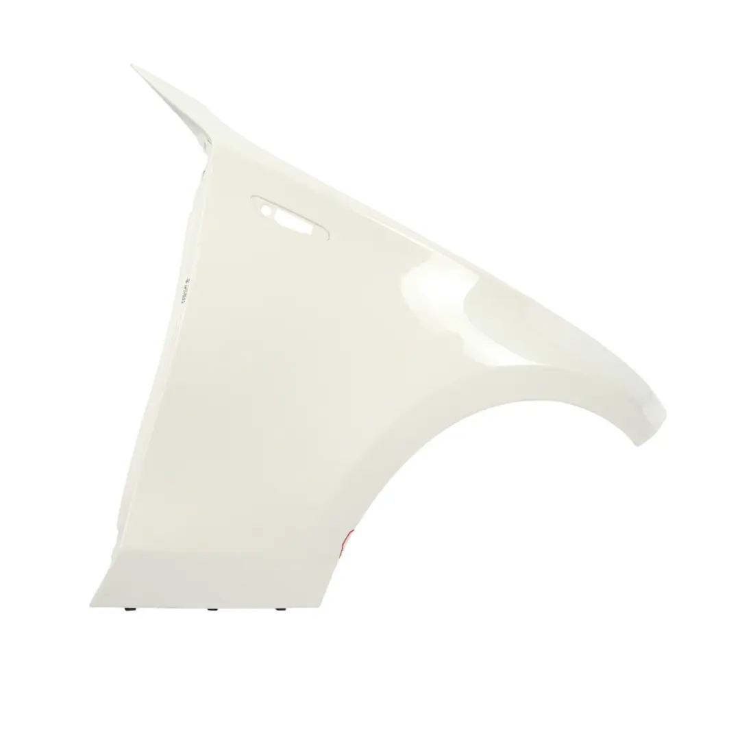 Panneau Latéral Aile Avant Droite Alpinweiss 3 Blanc - 300 pour BMW E81 E87 à propos du numéro de pièce 7133228 BMW E81 E87 Panneau Latéral Aile Avant Droite Alpinweiss 3 Blanc - 300 - SKU 7133228-AW - Numéro de pièce 7133228