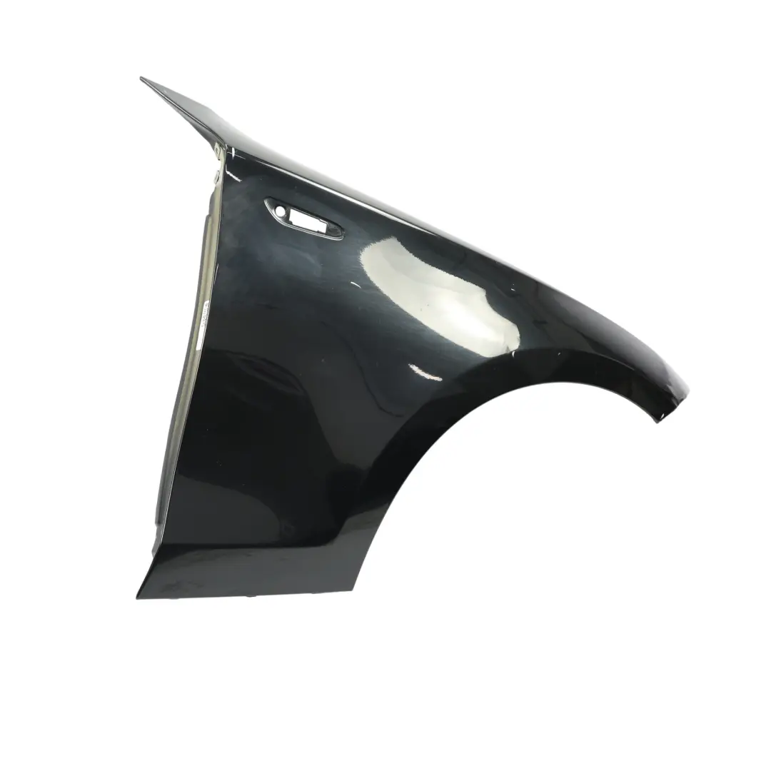 BMW E81 E87 Błotnik Prawy Przedni Black Sapphire Czarny Metalik - 475 - SKU 7133228-BS - Numer Części 7133228