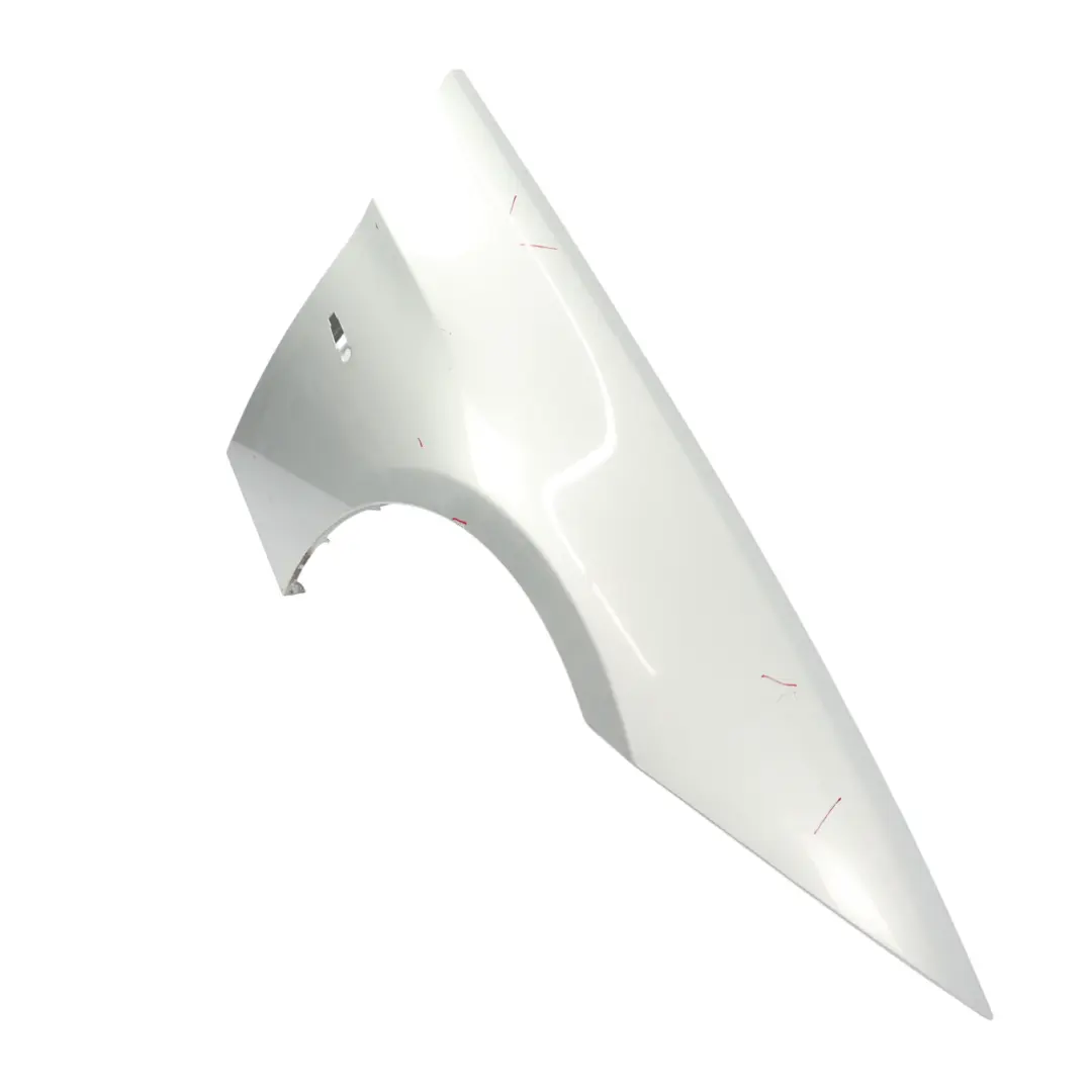 Pannello Laterale Parafango Ala Anteriore Destra Titansilber - 354 per BMW E90 E91 con numero di parte 7135680 BMW E90 E91 Pannello Laterale Parafango Ala Anteriore Destra Titansilber - 354 - SKU 7135680-TS - Numero di parte 7135680
