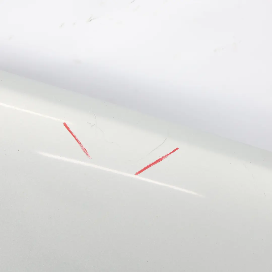 Seitenwand Vorne Rechts Titansilber Silber Metallic - 354 für BMW E90 E91 mit Teilenummer 7135680 BMW E90 E91 Seitenwand Vorne Rechts Titansilber Silber Metallic - 354 - SKU 7135680-TS - Teilenummer 7135680