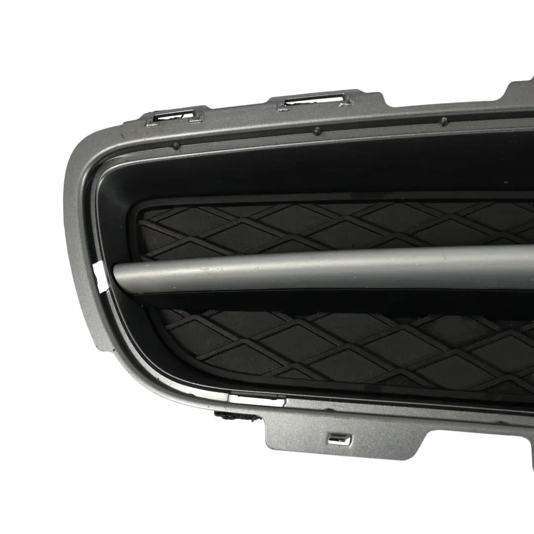 Frontstoßstangenverkleidung Geschlossenes Gitter Rechts Spacegrau A52 für BMW X5 E70 mit Teilenummer 7159594 BMW X5 E70 Frontstoßstangenverkleidung Geschlossenes Gitter Rechts Spacegrau A52 - SKU 7159594-SCG - Teilenummer 7159594