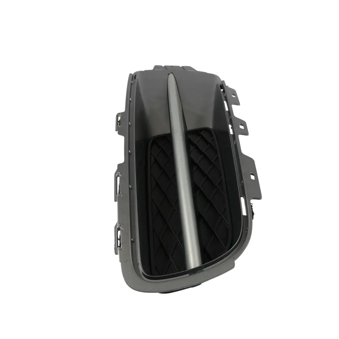 Embellecedor Parachoques Delantero Cerrada Derecha Spacegrau A52 para BMW X5 E70 con número de pieza 7159594 BMW X5 E70 Embellecedor Parachoques Delantero Cerrada Derecha Spacegrau A52 - SKU 7159594-SCG - Número de pieza 7159594