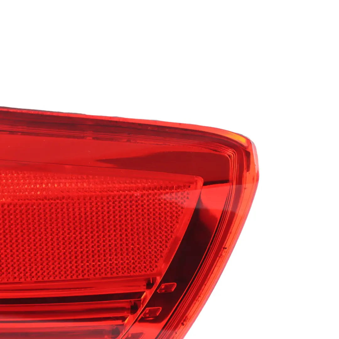 Lamp BMW E93 Convertible Light Panel Right O/S to Rear with Part number 7162302 Rear Lamp BMW E93 Convertible Light Panel Right O/S - SKU 7162302-3 - Part number 7162302