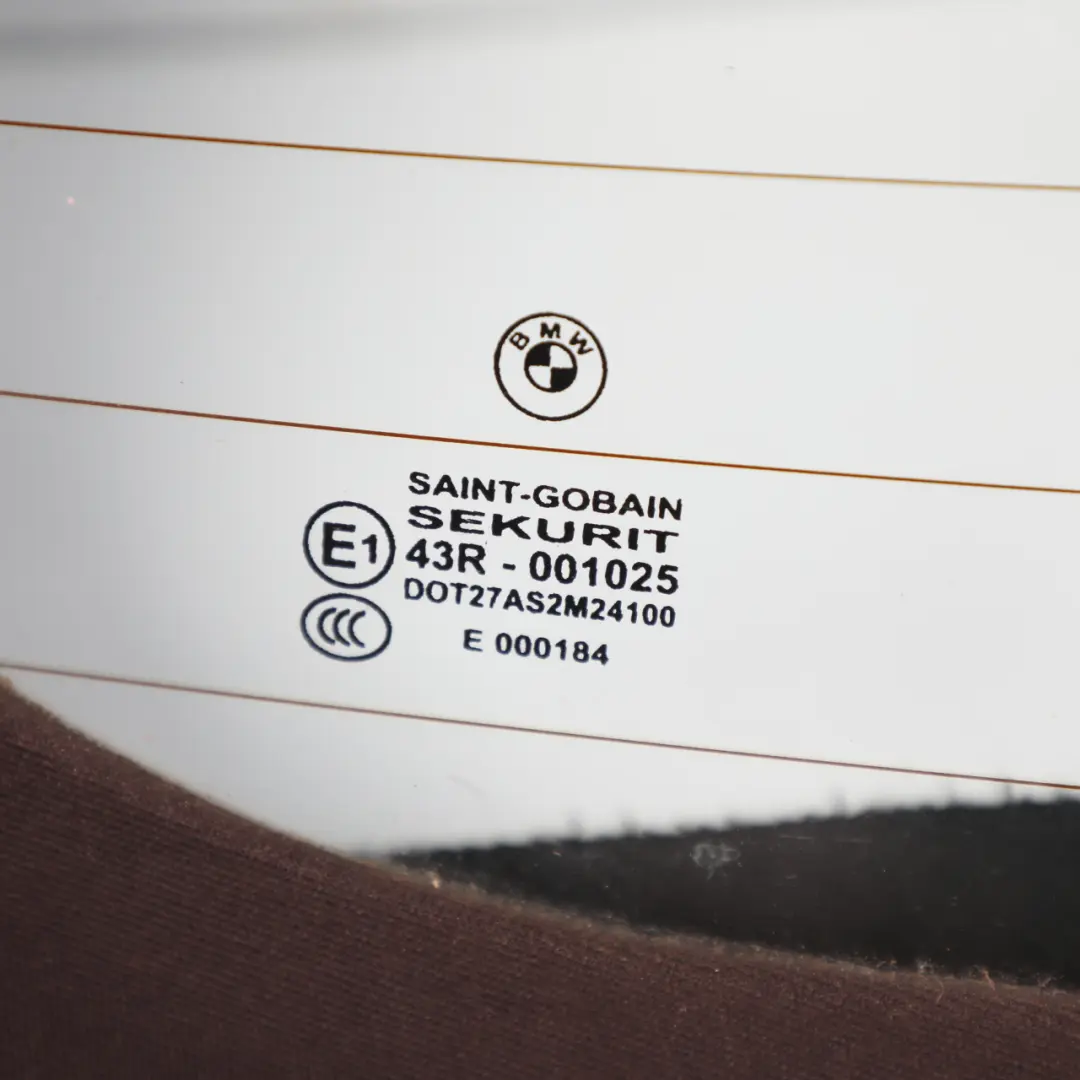 Folding Top Roof Rear Window Glass Glazing AS2 to BMW E88 Cabrio Convertible with Part number 7180135 BMW E88 Cabrio Convertible Folding Top Roof Rear Window Glass Glazing AS2 - SKU 7180135-4 - Part number 7180135