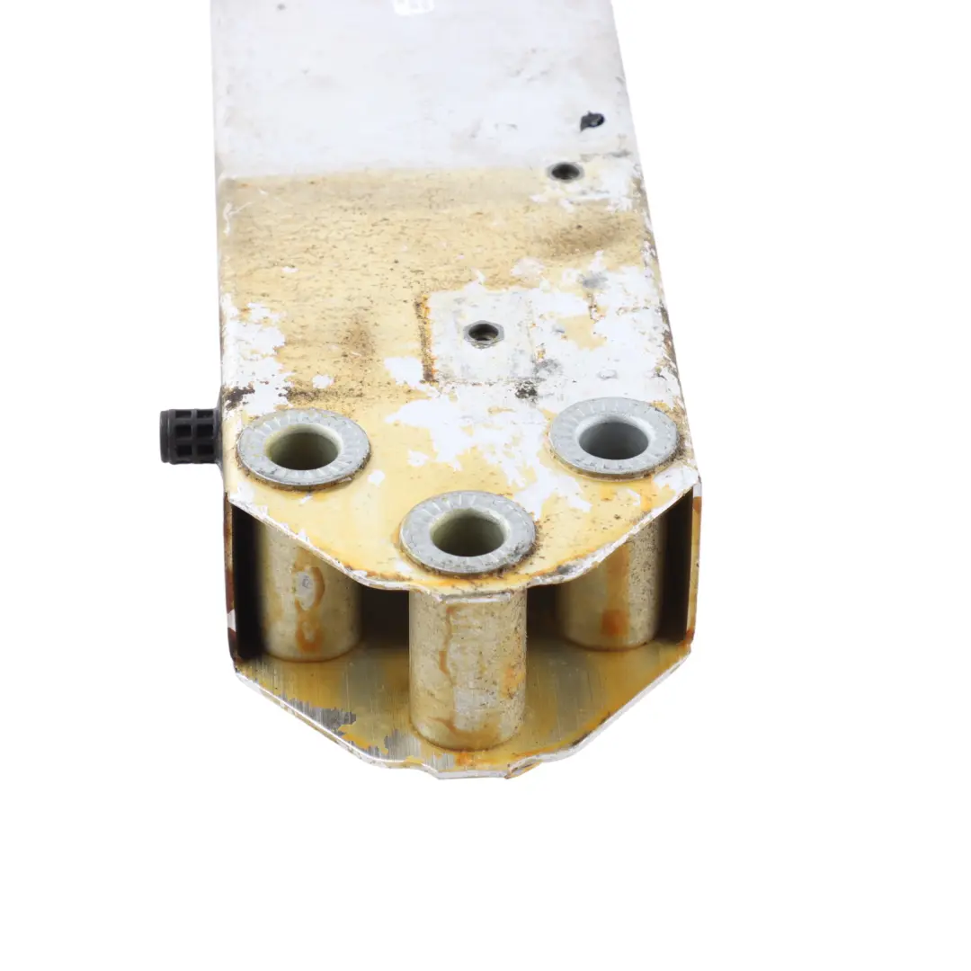 Deformación Barra Absorción Delantera Izquierda para BMW F01 F02 F03 Elemento con número de pieza 7183853 BMW F01 F02 F03 Elemento Deformación Barra Absorción Delantera Izquierda - SKU 7183853-1 - Número de pieza 7183853