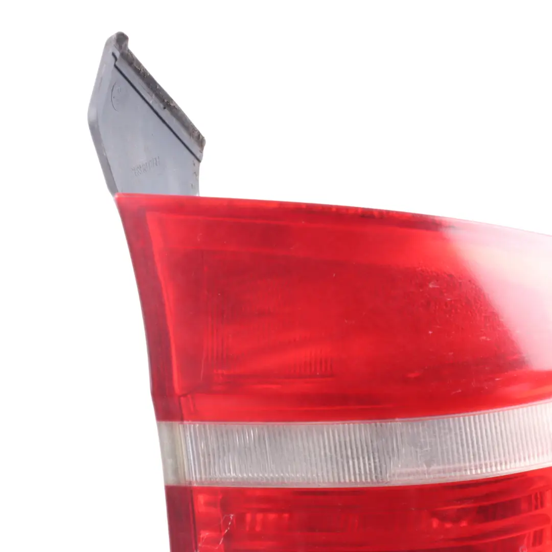 Light Lamp In The Side Panel Right O/S to BMW X5 Series E70 Rear with Part number 7200818 BMW X5 Series E70 Rear Light Lamp In The Side Panel Right O/S - SKU 7200818-3 - Part number 7200818