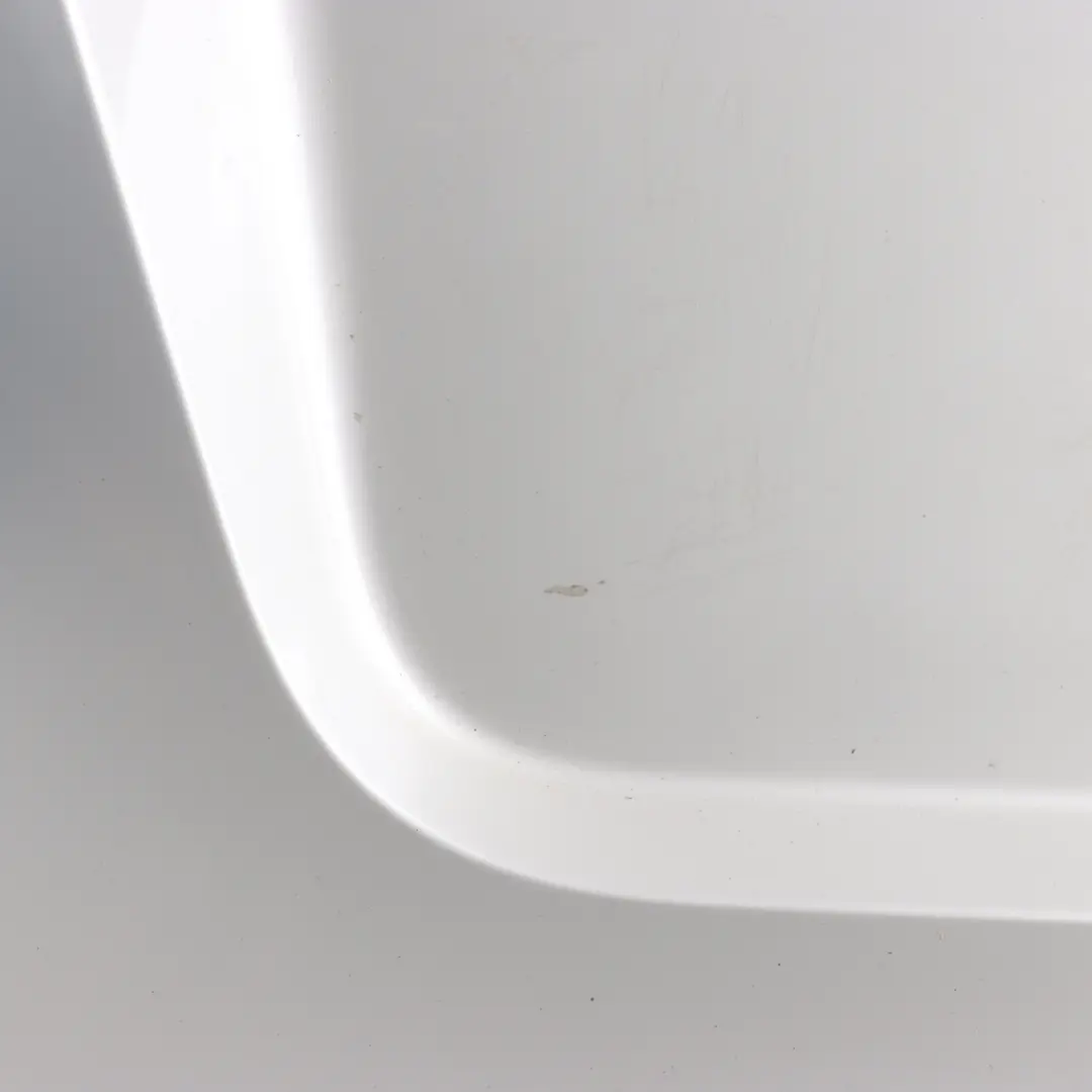 Finisher Boot Lid Cover Mineralweiss Mineral White - A96 to BMW F01 F02 Tailgate with Part number 7205731 BMW F01 F02 Tailgate Finisher Boot Lid Cover Mineralweiss Mineral White - A96 - SKU 7205731-MW - Part number 7205731