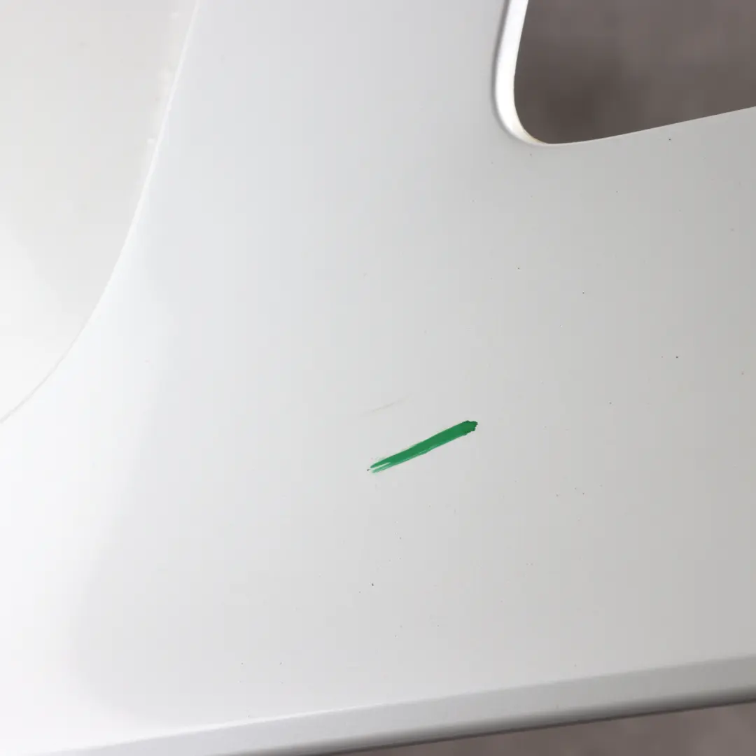 BMW F01 F02 Tailgate Finisher Boot Lid Cover Mineralweiss Mineral White - A96 - SKU 7205731-MW - Part number 7205731