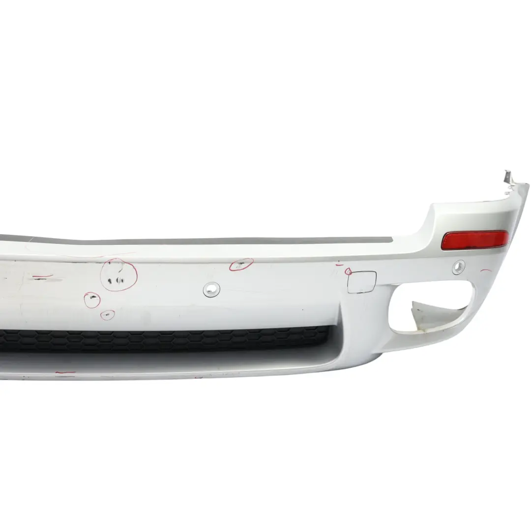 Tylny Zderzak Titansilber Srebrny Metalik - 354 do BMW X5 E70 LCI o numerze 7227787 BMW X5 E70 LCI Tylny Zderzak Titansilber Srebrny Metalik - 354 - SKU 7227787-TS - Numer Części 7227787