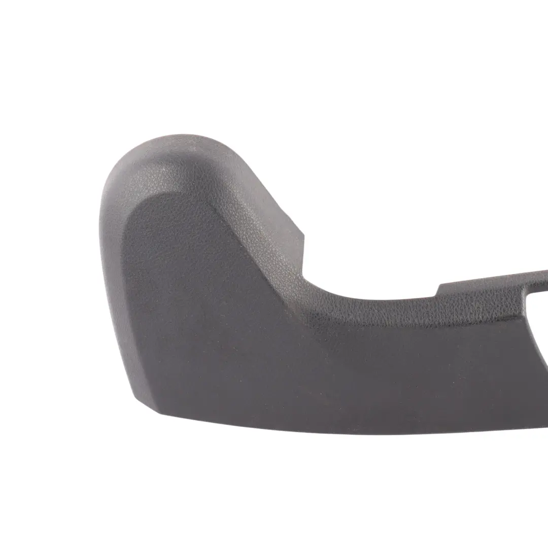 Panel Asiento Delantero Derecho Exterior Inferior Negro para BMW F12 con número de pieza 7228290 BMW F12 Panel Asiento Delantero Derecho Exterior Inferior Negro - SKU 7228290-1 - Número de pieza 7228290
