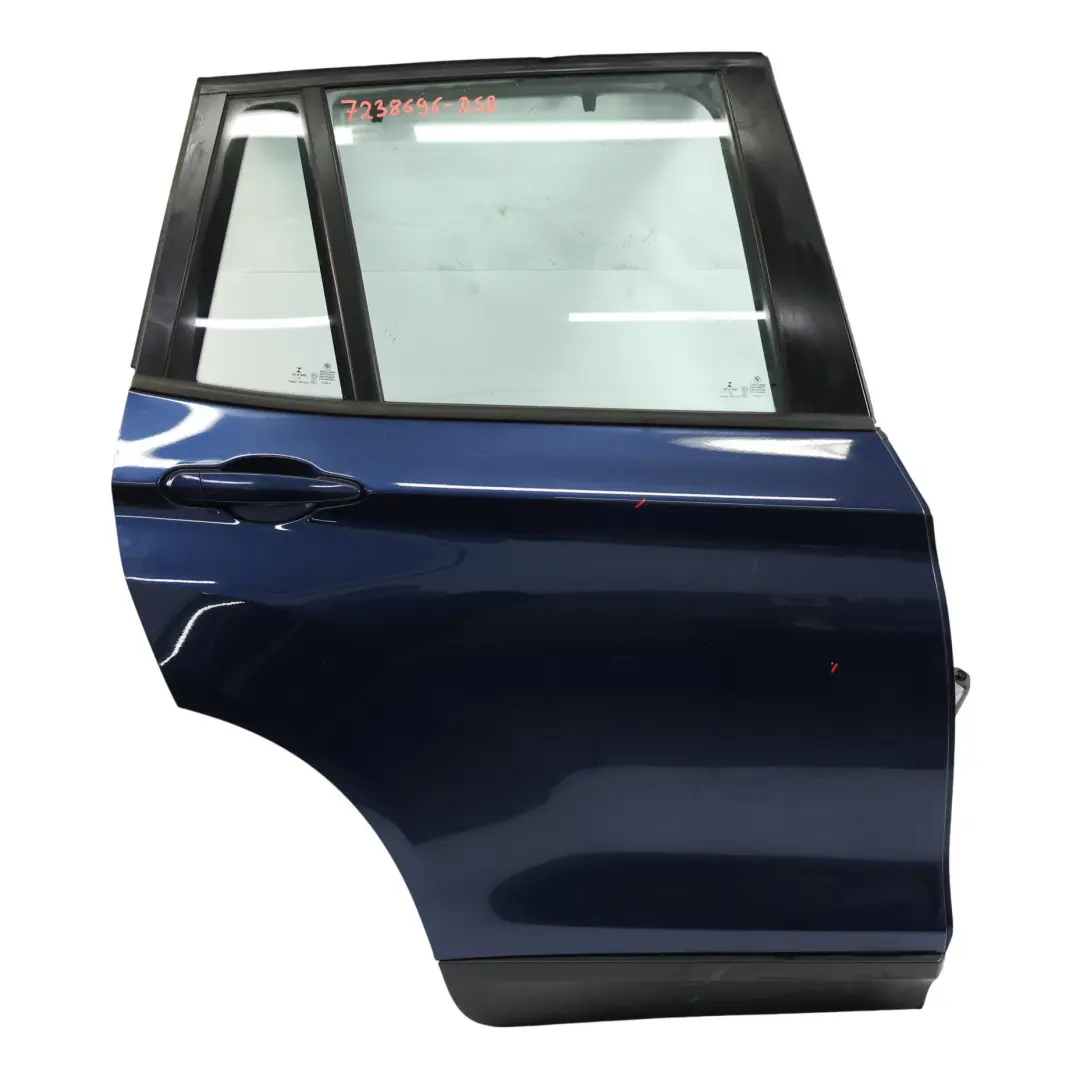 Drzwi Tylne Prawe Tiefseeblau Deep Sea Blue Metallic - A76 do BMW X3 F25 o numerze 7238696 BMW X3 F25 Drzwi Tylne Prawe Tiefseeblau Deep Sea Blue Metallic - A76 - SKU 7238696-DSB - Numer Części 7238696