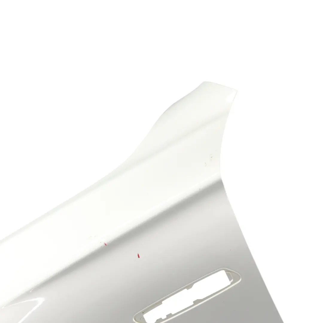 Panneau Latéral Avant Gauche Aile Titansilber Metallic - 354 pour BMW F10 F11 à propos du numéro de pièce 7248659 BMW F10 F11 Panneau Latéral Avant Gauche Aile Titansilber Metallic - 354 - SKU 7248659-TS2 - Numéro de pièce 7248659