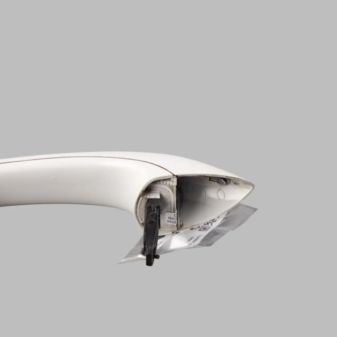 Manija De La Puerta Delantera Trasera Izquierda Alpinweiss 3 - 300 para BMW F10 F11 con número de pieza 7249981 BMW F10 F11 Manija De La Puerta Delantera Trasera Izquierda Alpinweiss 3 - 300 - SKU 7249981-AW - Número de pieza 7249981