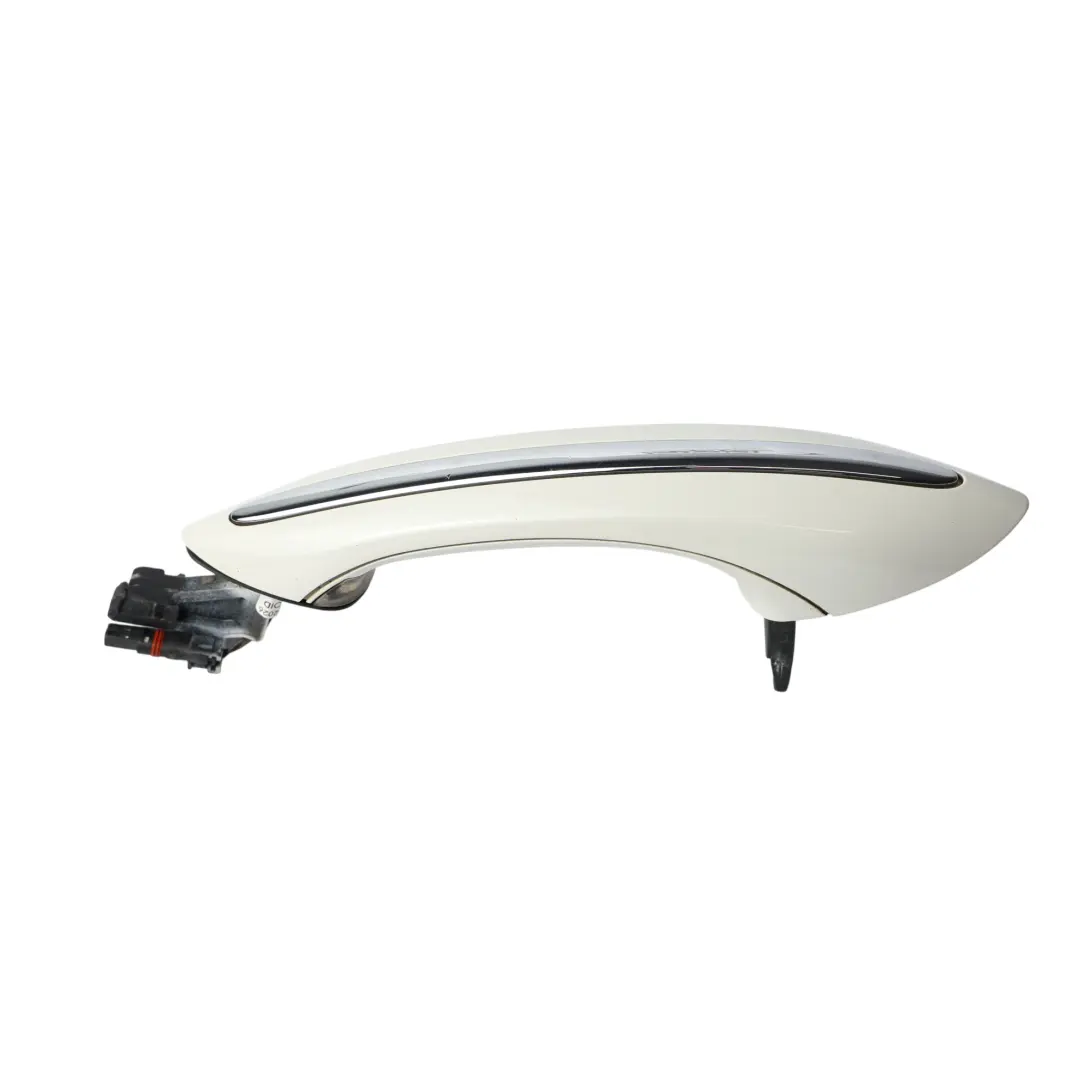 Maniglia Esterna Porta Anteriore Posteriore Sinistra Alpinweiss 3 - 300 per BMW F10 con numero di parte 7249981 BMW F10 Maniglia Esterna Porta Anteriore Posteriore Sinistra Alpinweiss 3 - 300 - SKU 7249981-AW - Numero di parte 7249981