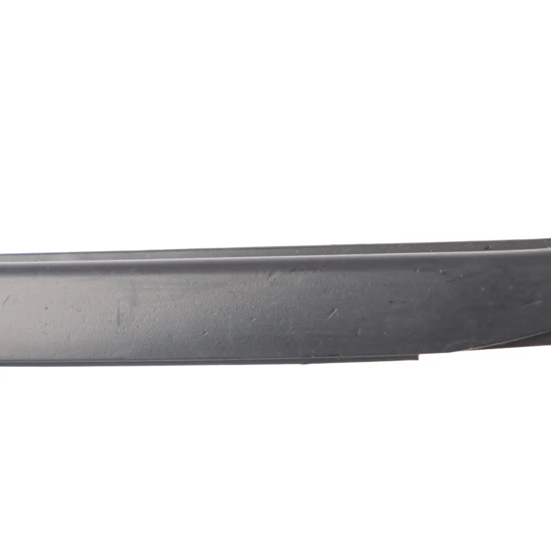 BMW F30 F31 Bandeau de pare-brise Couvre vitre avant droite - SKU 7258188 - Numéro de pièce 7258188