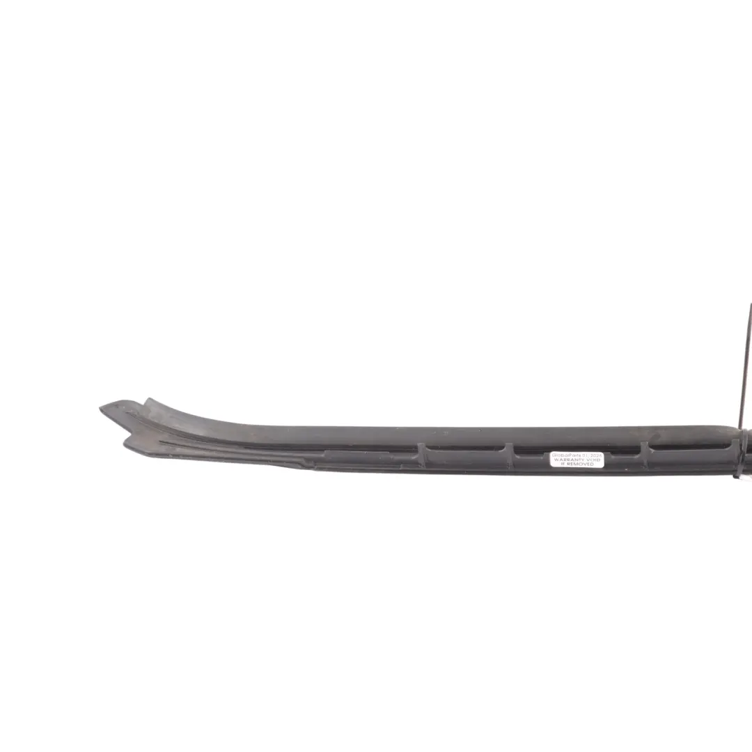 Cubre Cristal Delantero Derecho para BMW Serie 3 F30 F31 con número de pieza 7258188 BMW Serie 3 F30 F31 Cubre Cristal Delantero Derecho - SKU 7258188 - Número de pieza 7258188